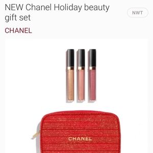 - Chanel Beauty Gift Set Holiday 2022